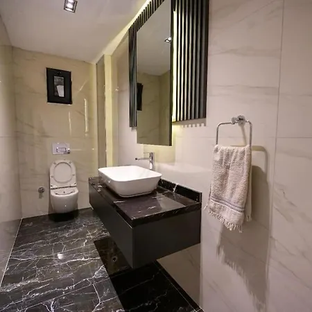 Neva Antalya Demre'de Luex Tatil فيلة